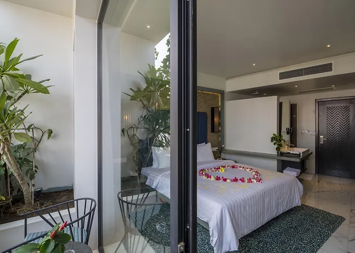 Hotel Elia Boutique 5*